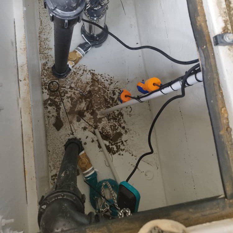 پکیج ایستگاه پمپاژ فایبرگلس با پمپ اروپایی